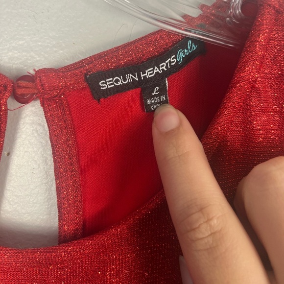 Girls sequin hearts red sparkly jumpsuit size large (10-12) - Picture 2 of 3